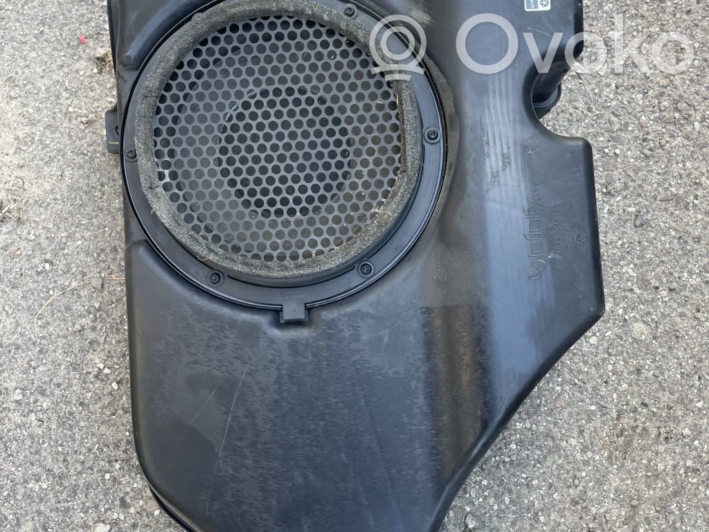 Dodge Nitro Subwoofer-bassokaiutin 