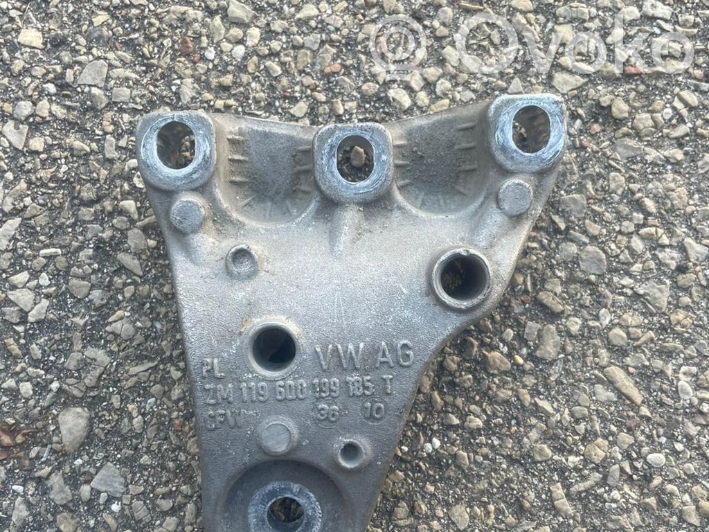 Audi A1 Engine mounting bracket 