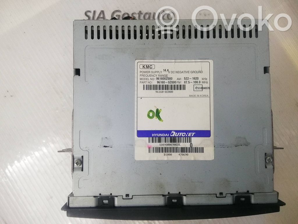 KIA Sportage Panel / Radioodtwarzacz CD/DVD/GPS 