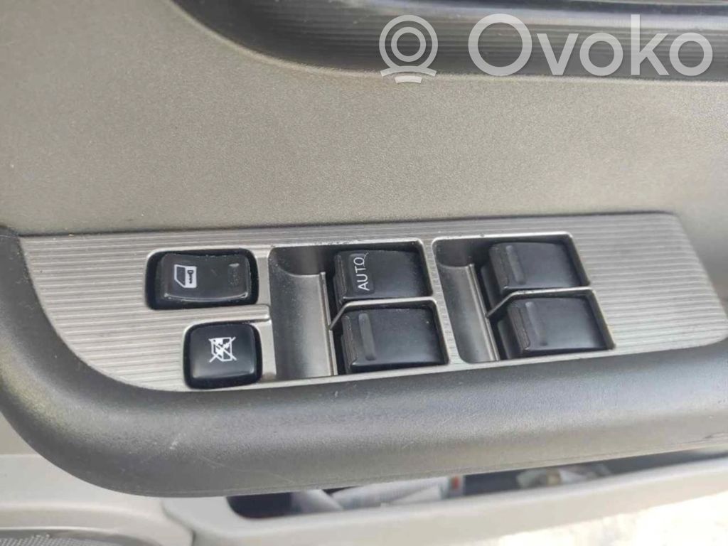 Nissan X-Trail T30 Schalter el. Fensterheber