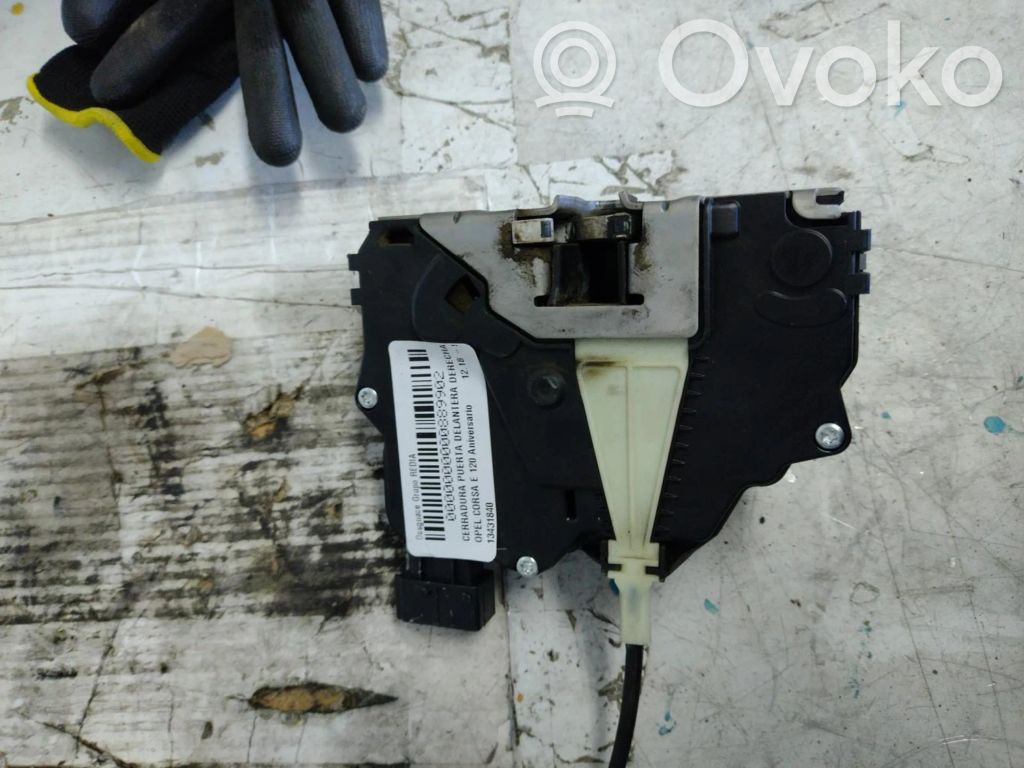 Opel Corsa E Serratura portiera anteriore