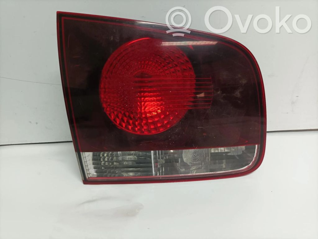 Volkswagen Touareg I Lampă spate în caroserie 