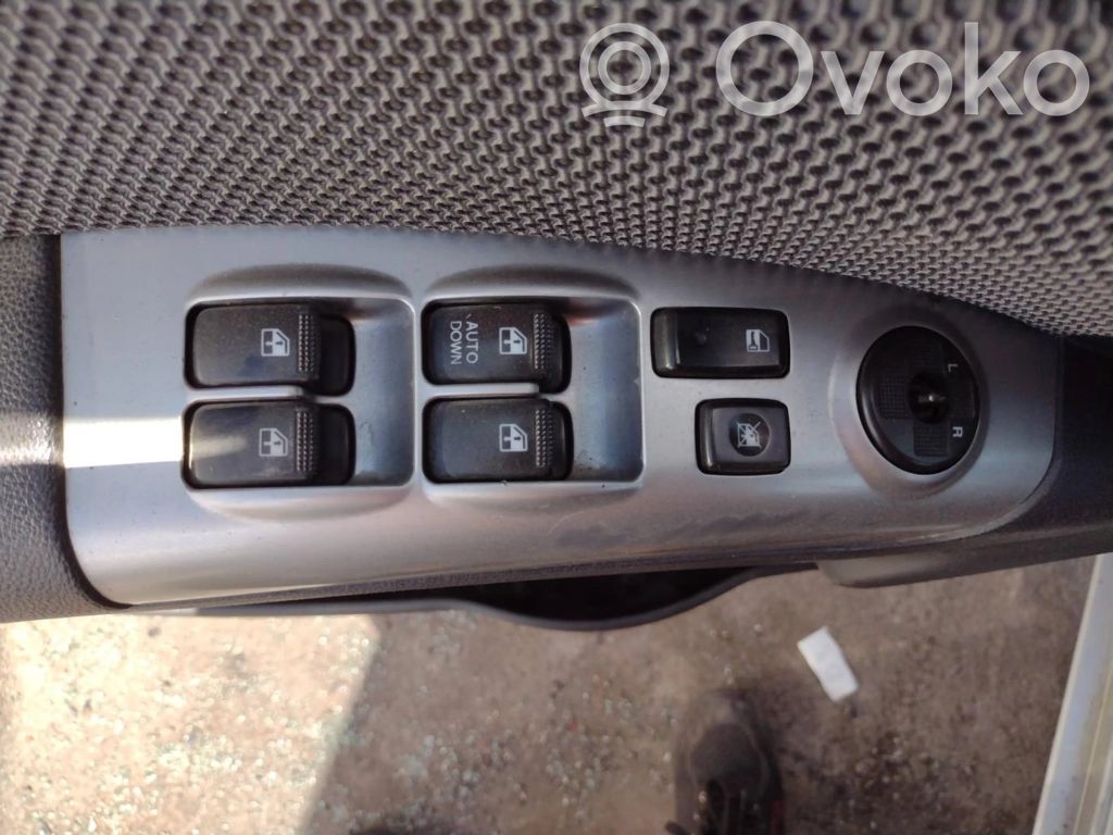 KIA Sportage Interruttore di controllo dell’alzacristalli elettrico