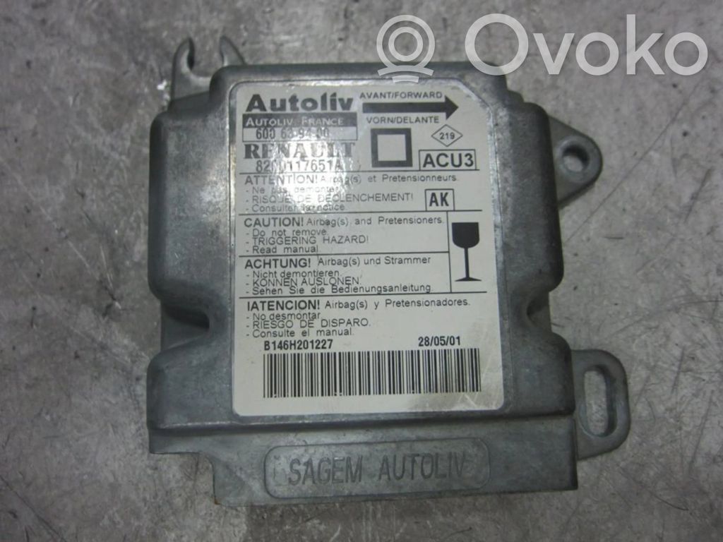 Unidad de control/módulo del Airbag   8200117651A,8200117651A