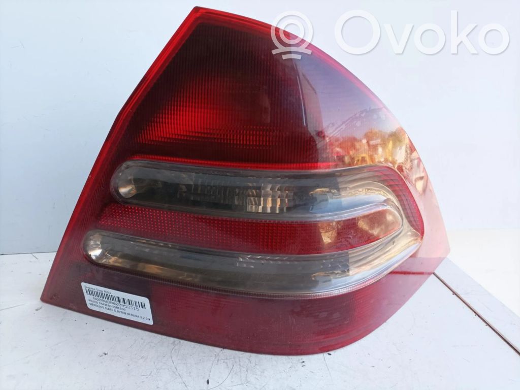 Mercedes-Benz C W203 Luci posteriori 