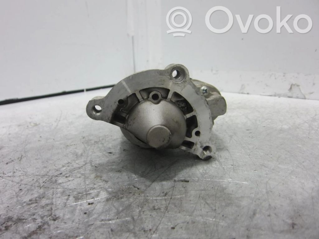 Motor de arranque   111070