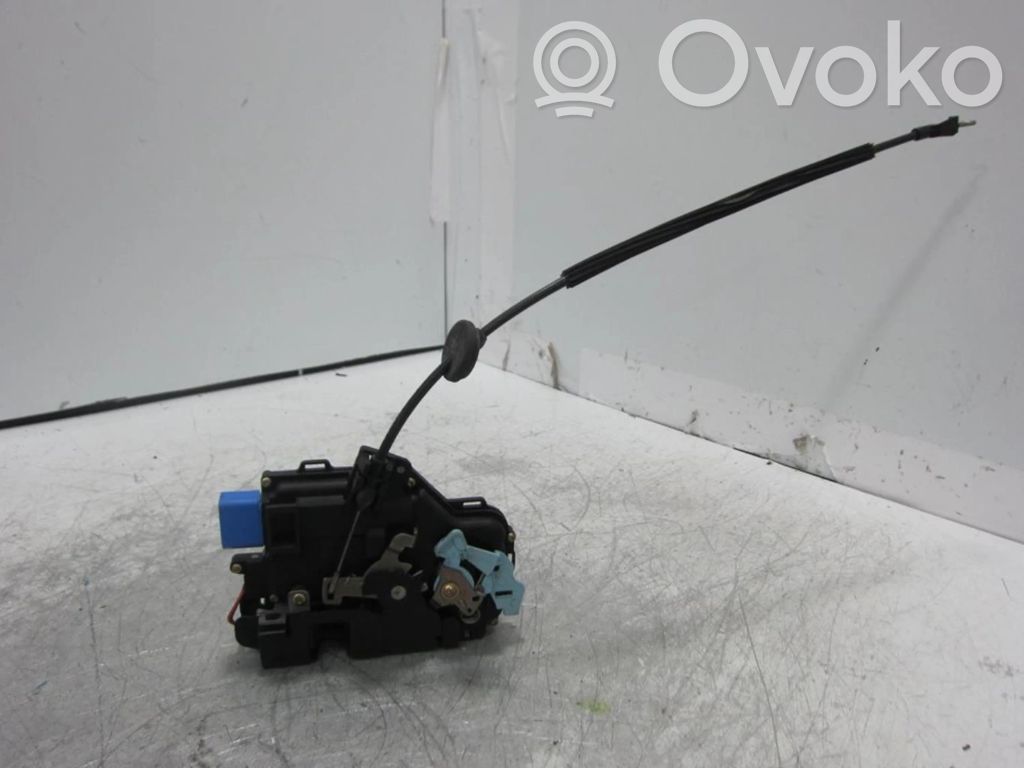 Cerradura de puerta delantera   3D1837016