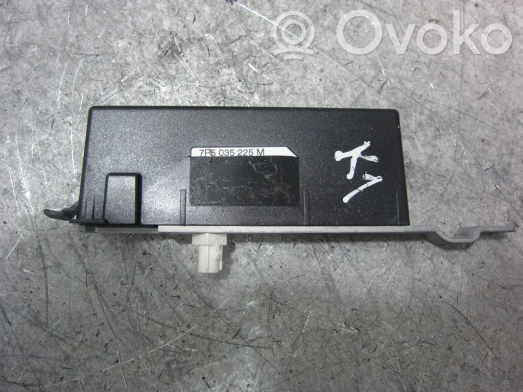 Unidad de control/módulo del motor   7P5035225M
