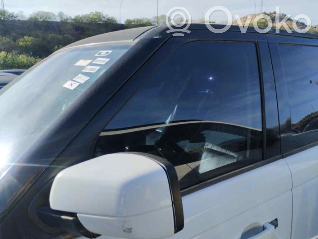 Land Rover Range Rover Sport L320 Vetro del finestrino della portiera anteriore - quattro porte