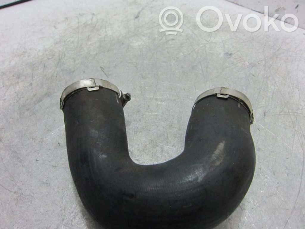 Öljyntäyttöputki   7P0145993