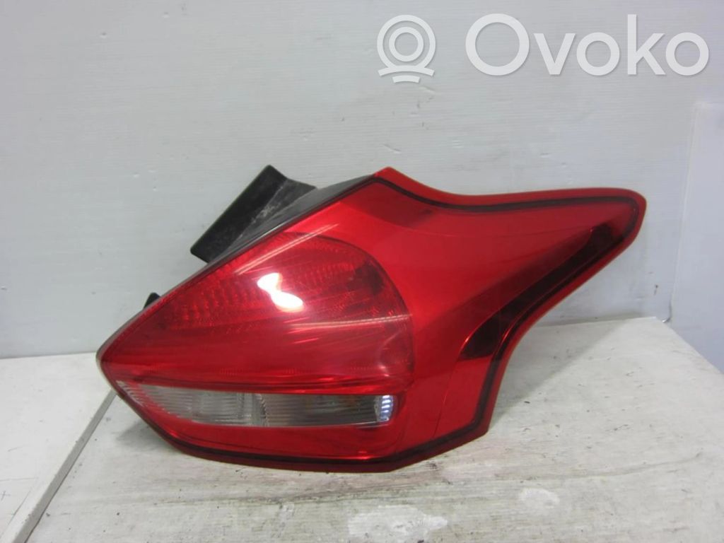 Luz trasera/de freno   F1EB13404