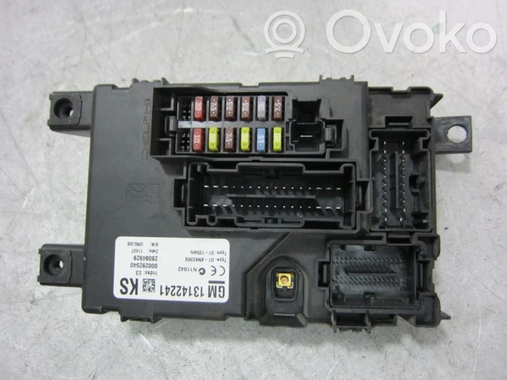 Módulo de fusible   28084929