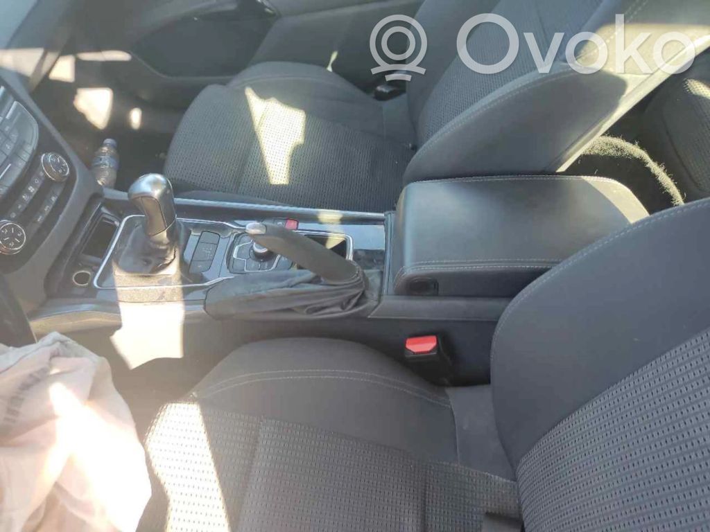 Peugeot 508 RXH Cotieră scaun spate 