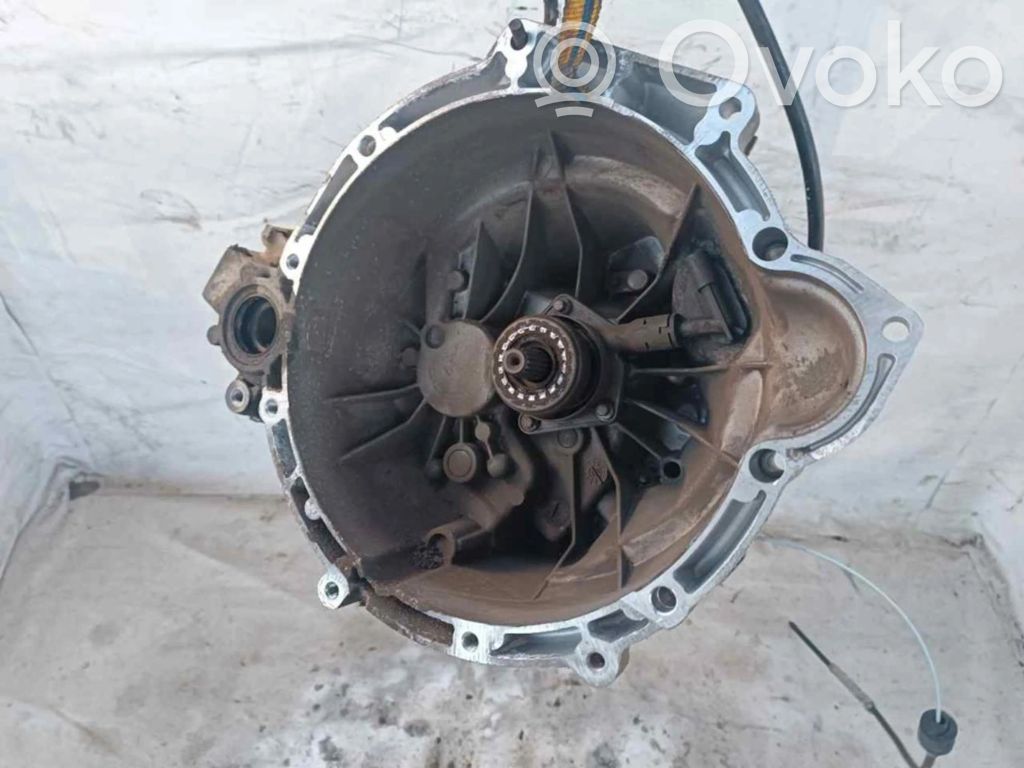 5 Gang Schaltgetriebe   3M5R7002