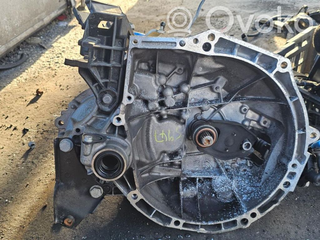 Peugeot 208 I Cutie viteze manuală cu 5 trepte 