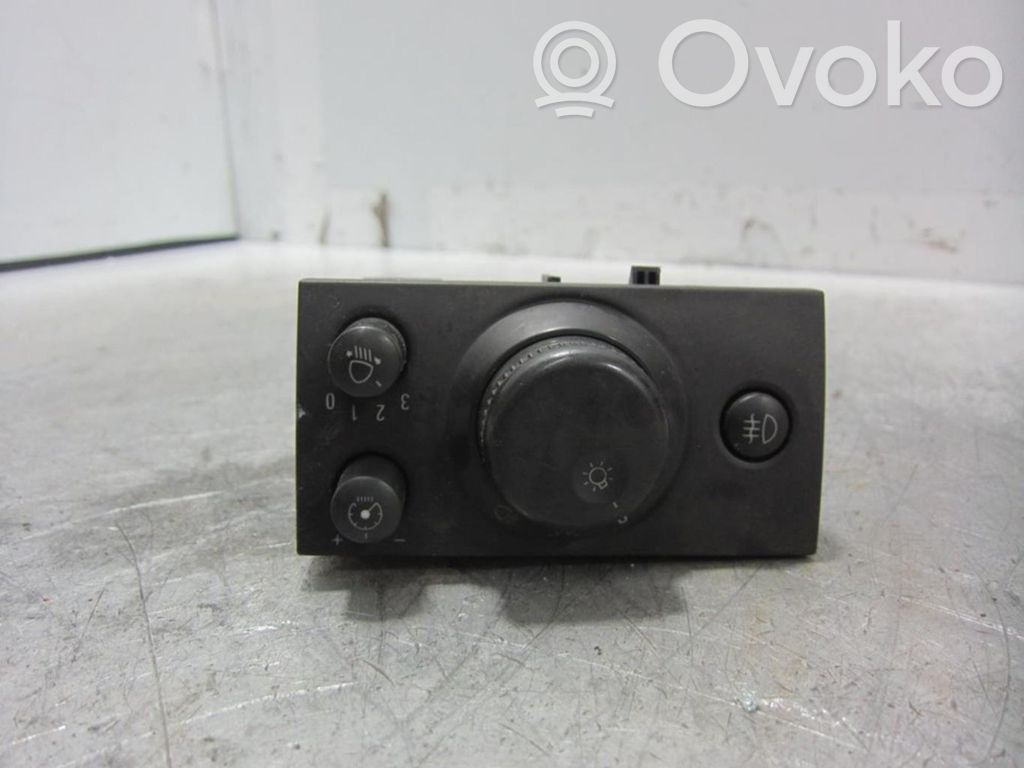 Opel Vectra C Light switch 