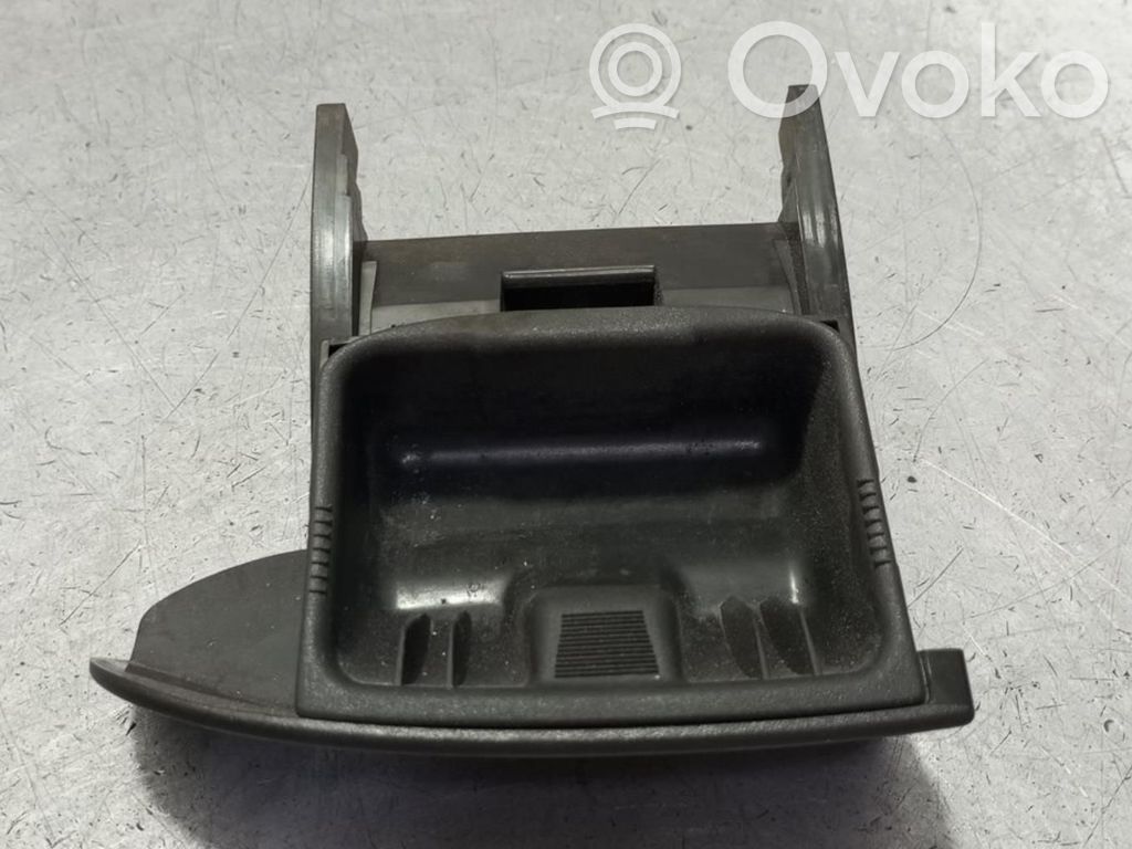 Fiat Punto (188) Cendrier 