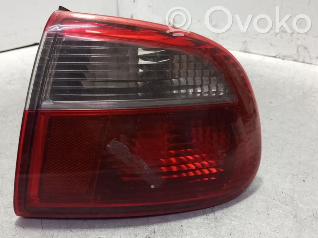 Seat Toledo I (1L) Lampă spate în caroserie 