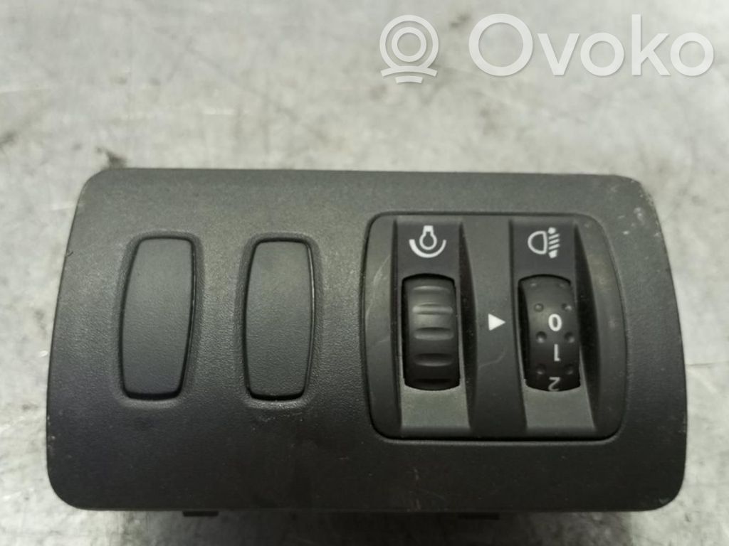 Renault Clio III Comutator control nivel faruri 