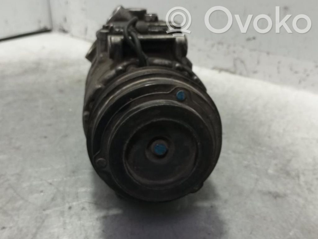 Ilmastointilaitteen kompressorin pumppu (A/C)   4472208023