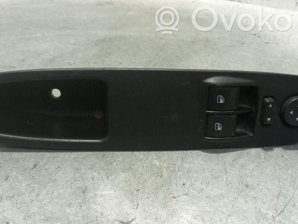 Comutator comandă geamuri electrice   735500050