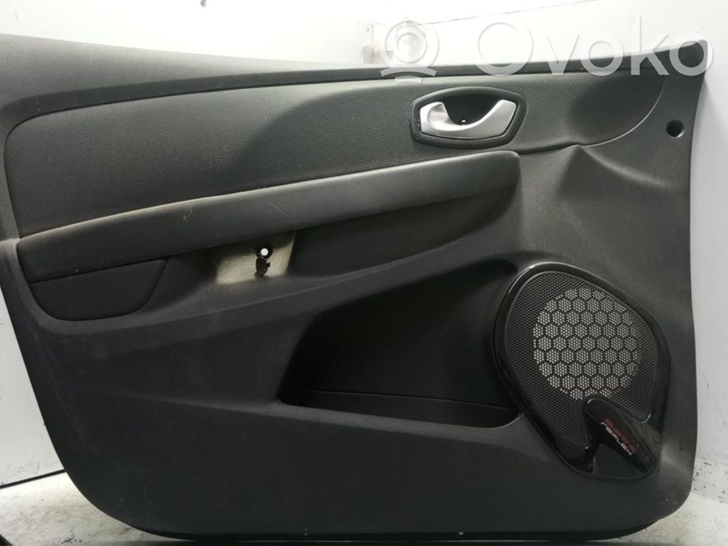 Renault Clio I Boczki / Poszycie drzwi przednich 