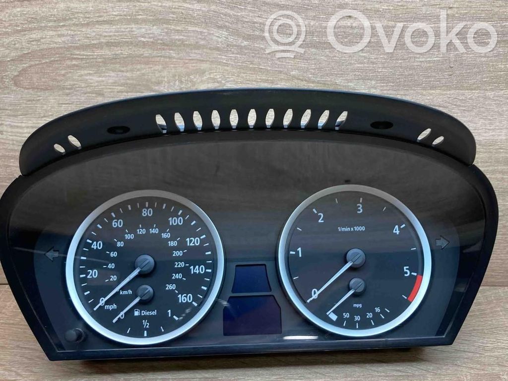 BMW 5 E60 E61 Spidometrs (instrumentu panelī) 