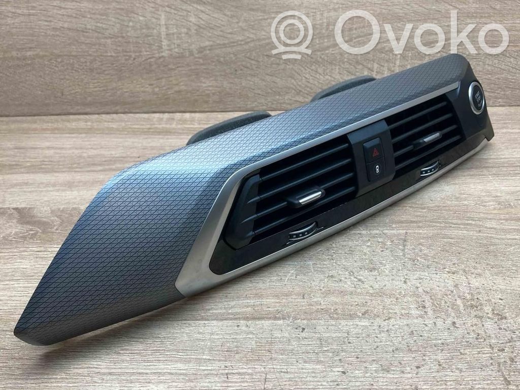 BMW X3 G01 Dashboard air vent grill cover trim 