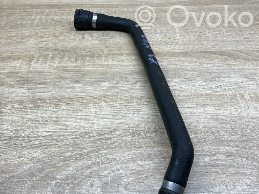 BMW X3 E83 Engine coolant pipe/hose 