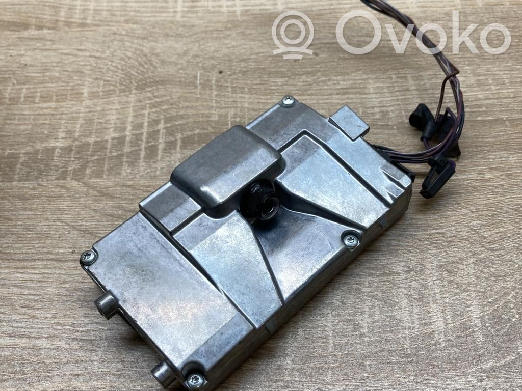 Volkswagen PASSAT B8 Windshield/windscreen camera 