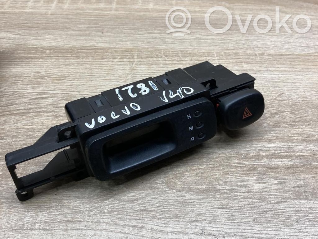 Volvo S40, V40 Ekrāns / displejs / mazais ekrāns 