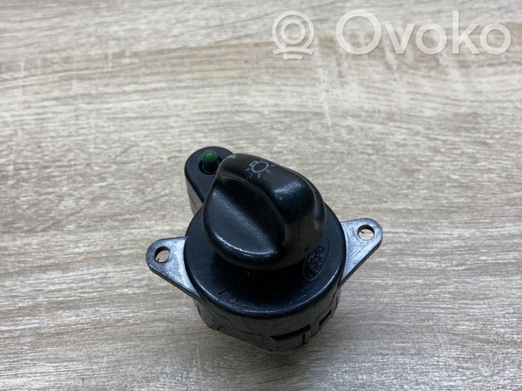 Ford Explorer Light switch 