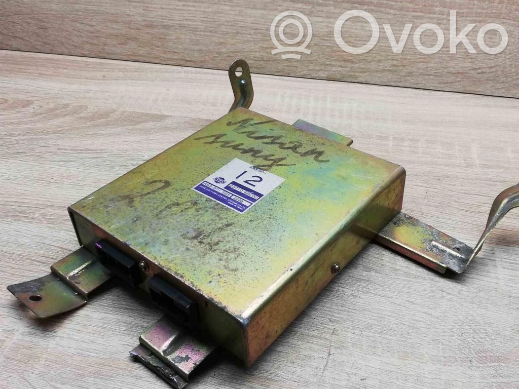 Nissan X-Trail T30 Engine control unit/module ECU 
