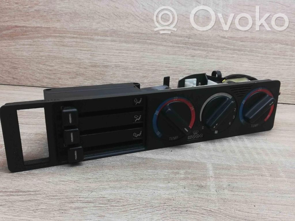 BMW 5 E34 Climate control unit 