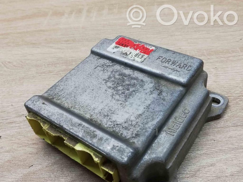 Mazda MPV II LW Airbag control unit/module 