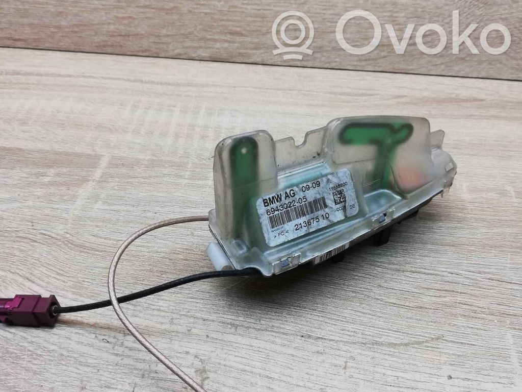 BMW 5 E60 E61 Antenas pastiprinātājs 
