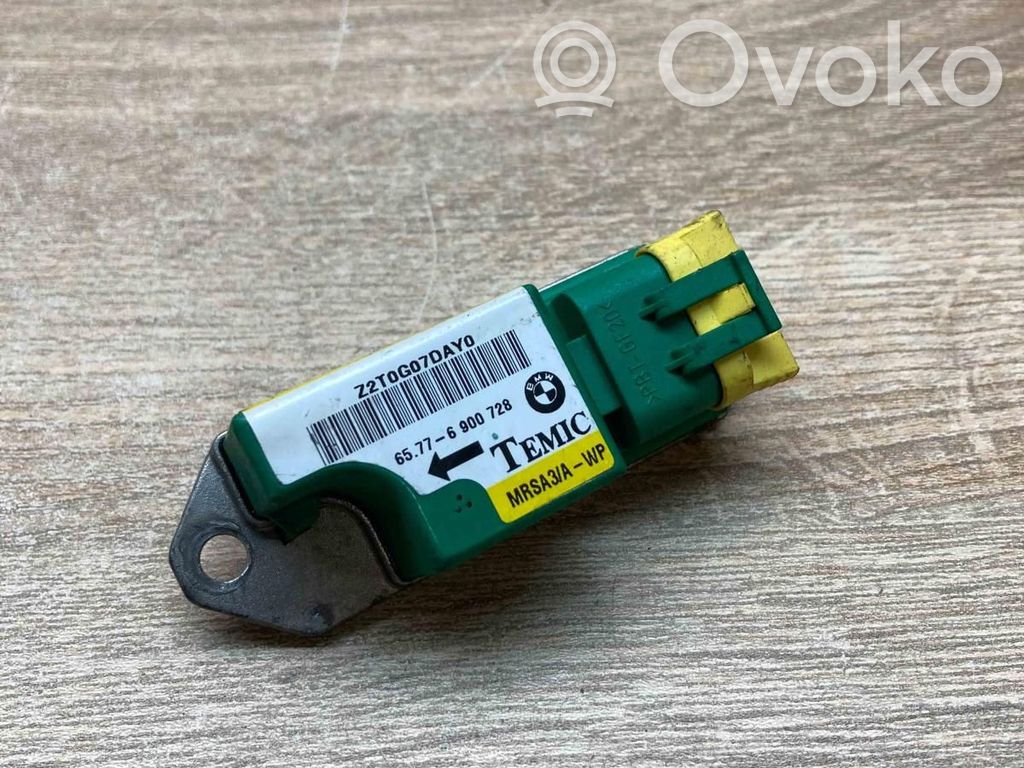 BMW 5 E39 Airbag deployment crash/impact sensor 