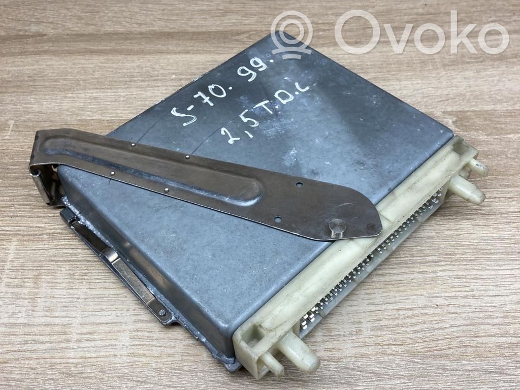 Volvo S70  V70  V70 XC Engine control unit/module ECU 