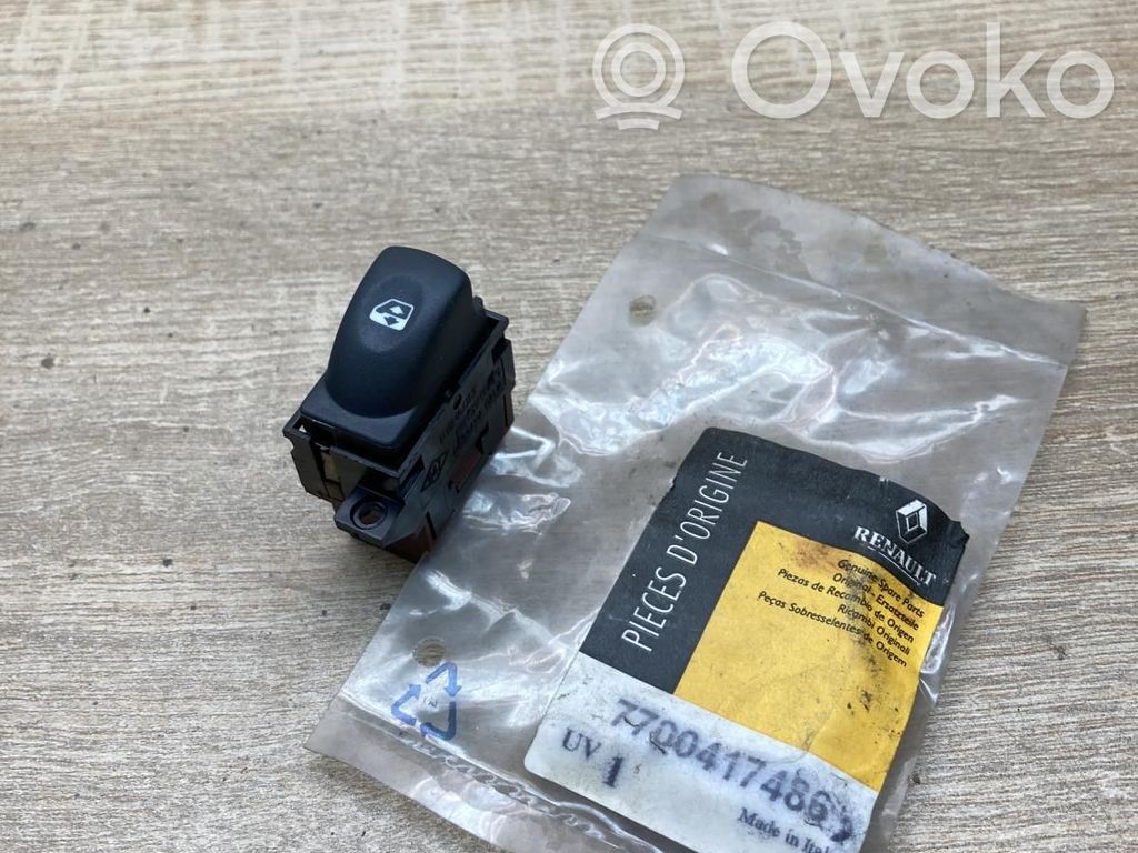 Renault Laguna I Electric window control switch 