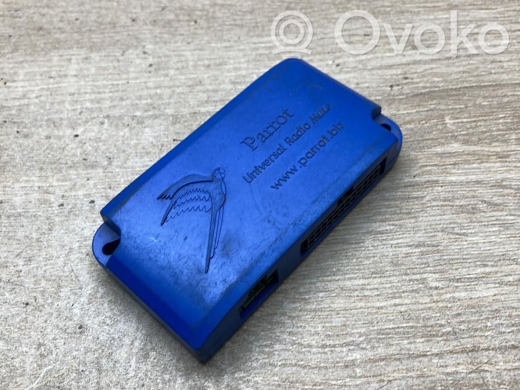Volkswagen PASSAT B6 Puhelimen käyttöyksikkö/-moduuli 