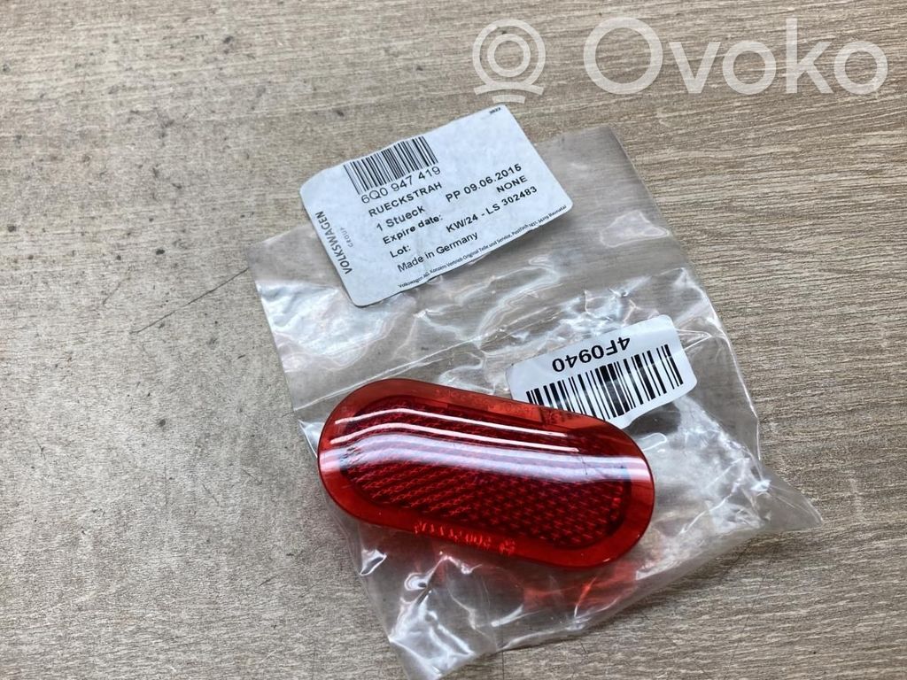 Volkswagen Touran I Luce interna per portiera anteriore 