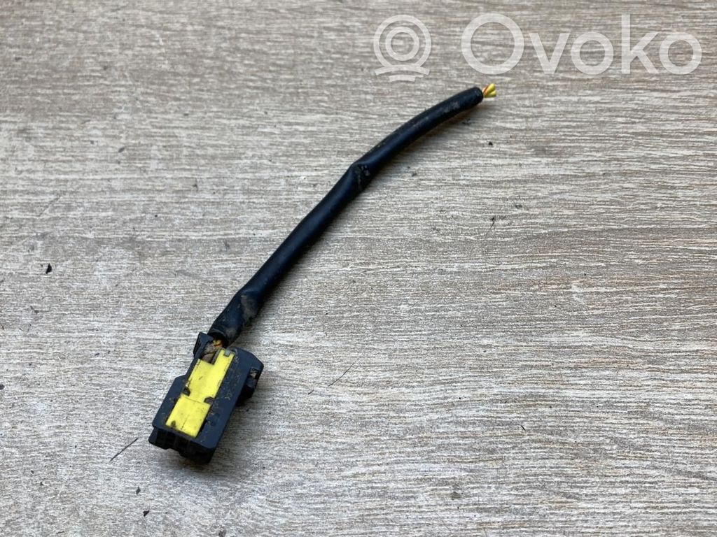BMW 1 E81 E87 Plug wire 