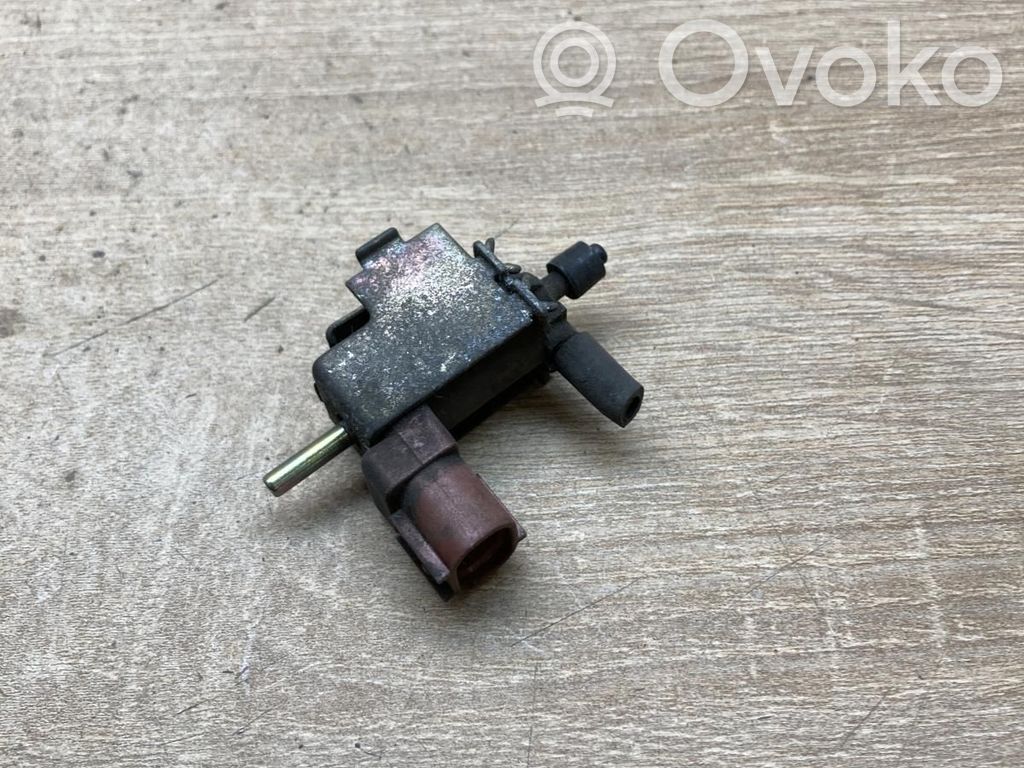 Toyota Corolla E120 E130 Solenoid supapă turbosuflantă 