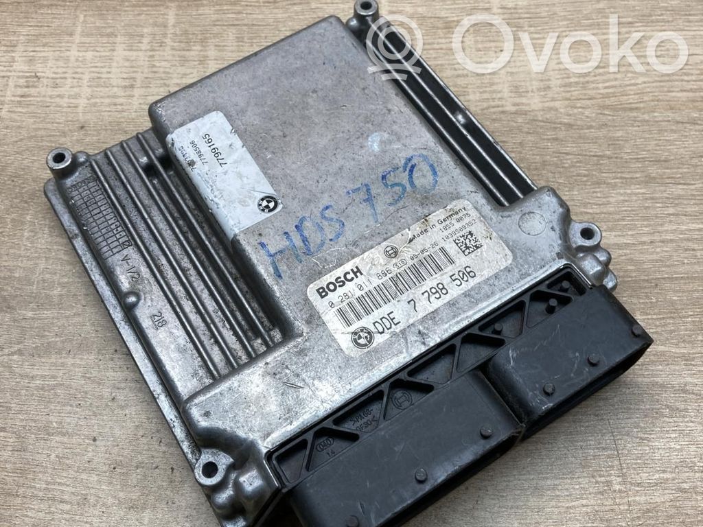 Unité de commande, module ECU de moteur   7798506,0281011886