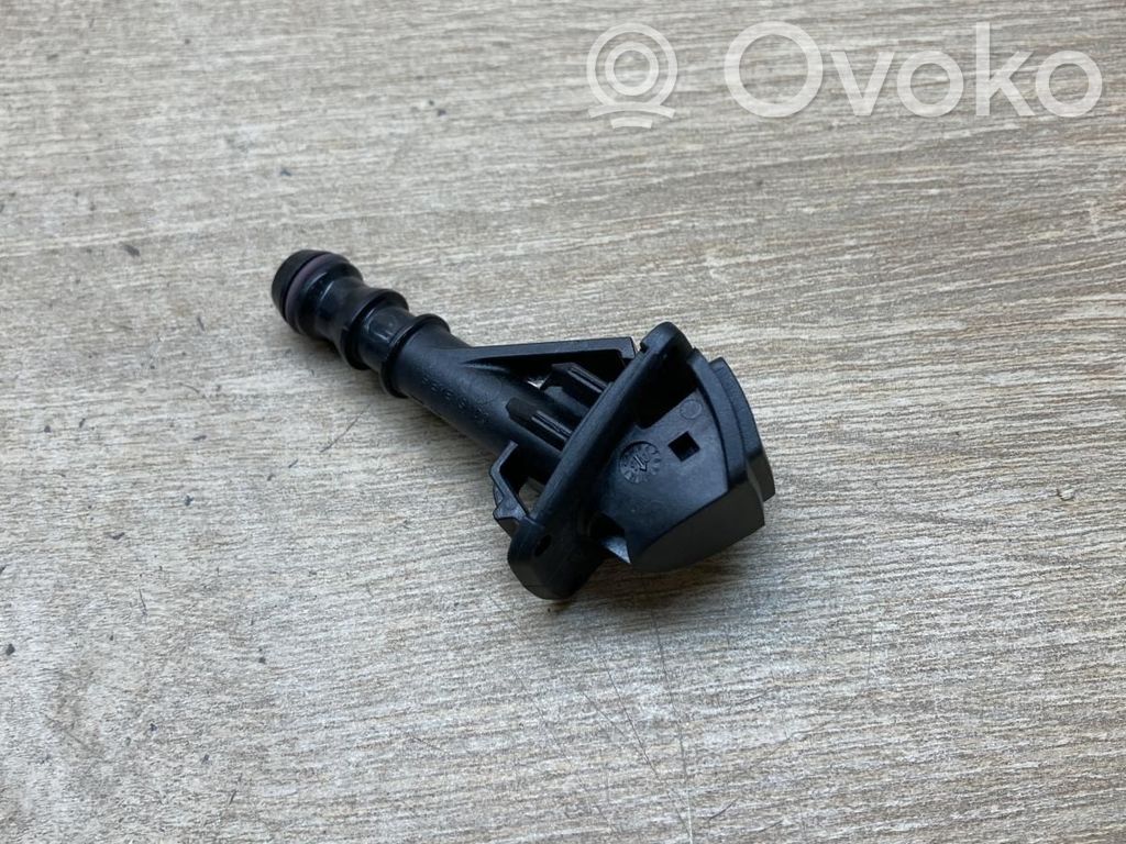 BMW 1 E81 E87 Headlight washer spray nozzle 