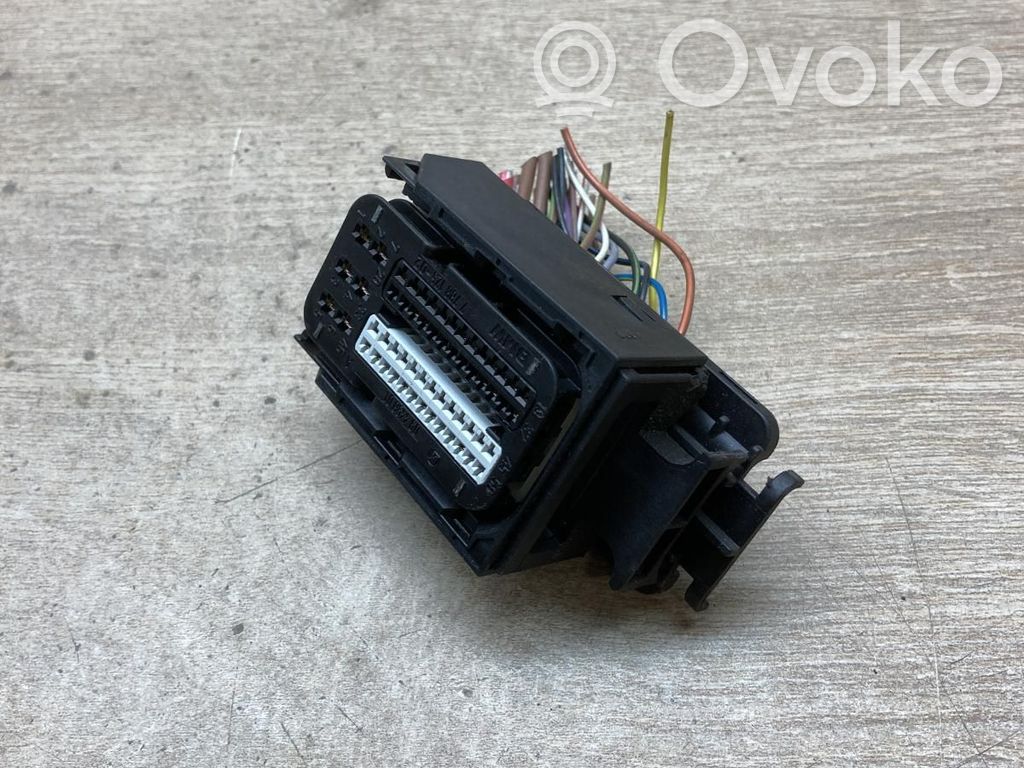Plug wire   7788125