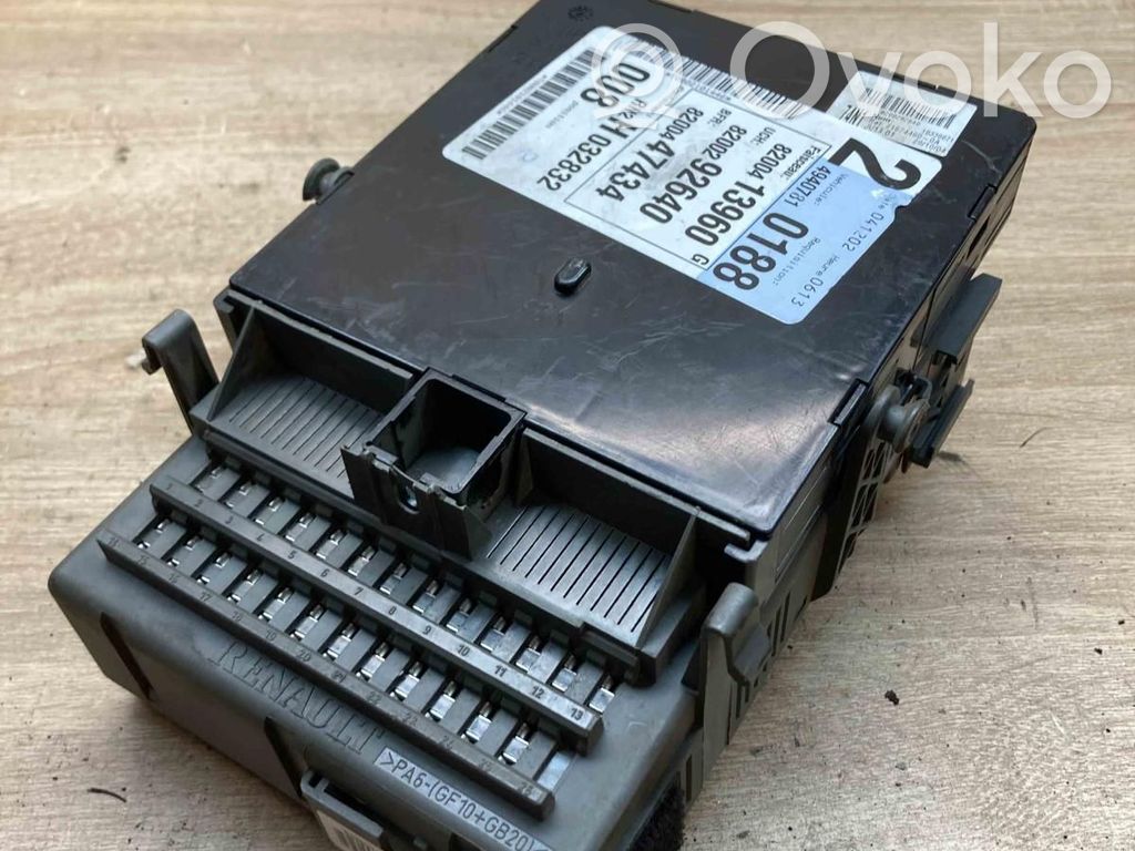 Renault Laguna II Módulo de fusible 