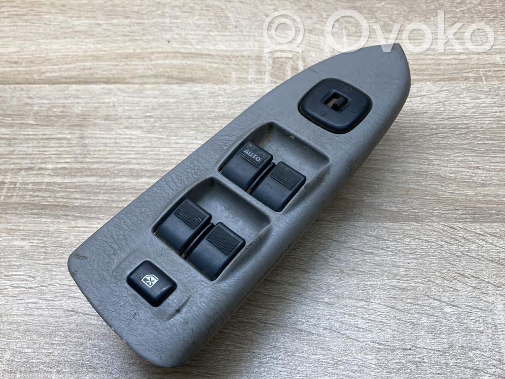Electric window control switch   C8HD135,C80866350A