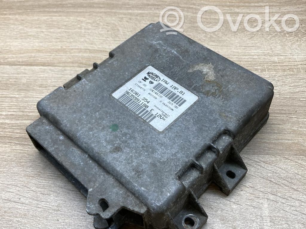 Peugeot 206 Engine control unit/module ECU 