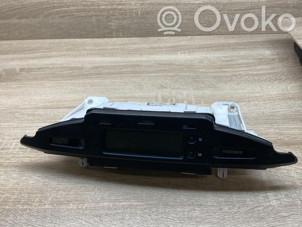 Mitsubishi Eclipse Screen/display/small screen 